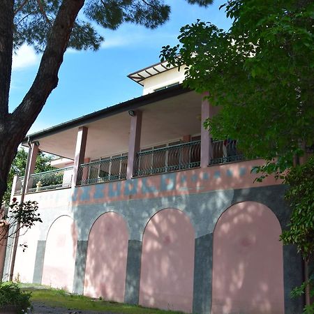 Hotel Pozzuolo Celle Ligure Exterior foto